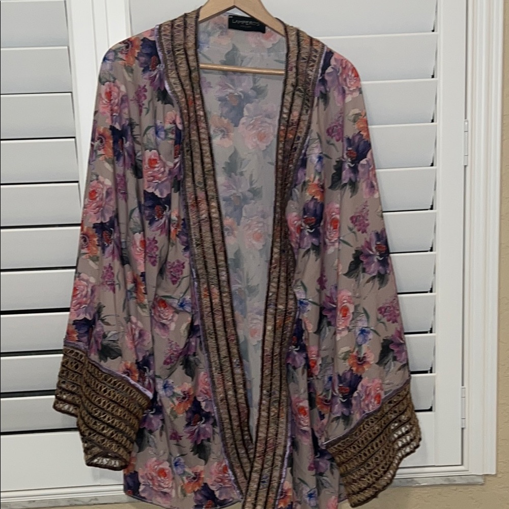 Lamperos Atelier Floral Kimono with Gold Details one size coverup wrap couture